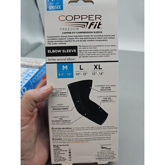 Copper Fit Freedom Compression Elbow Sleeve - Medium - THE ORIGINAL - Picture 2 of 5
